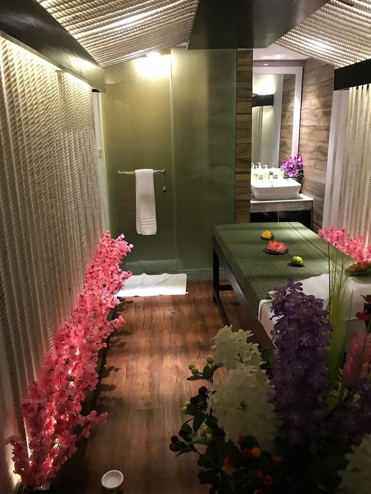 Grace 21 Smart Hotel Dhaka Bagian luar foto
