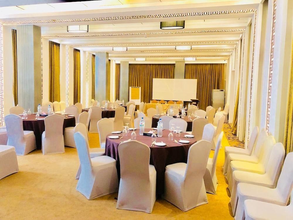 Grace 21 Smart Hotel Dhaka Bagian luar foto