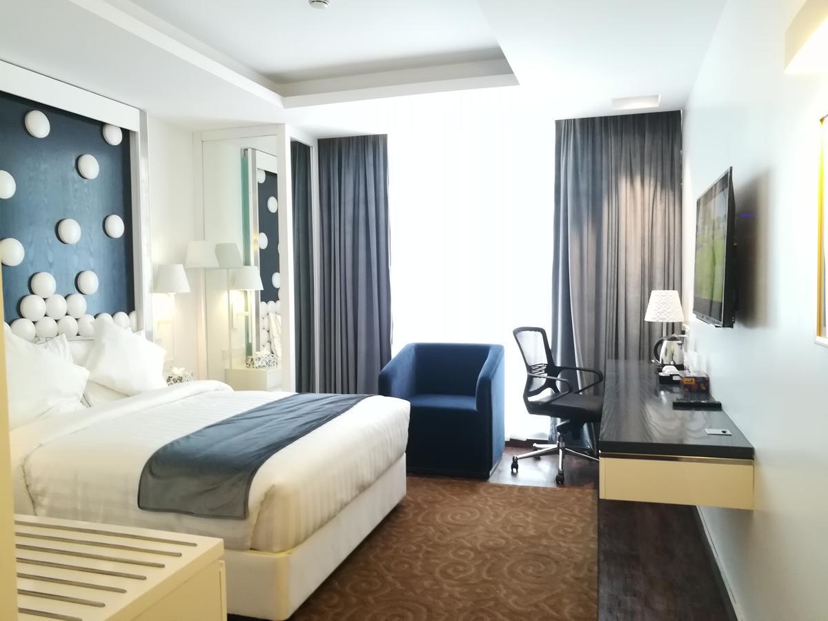 Grace 21 Smart Hotel Dhaka Bagian luar foto