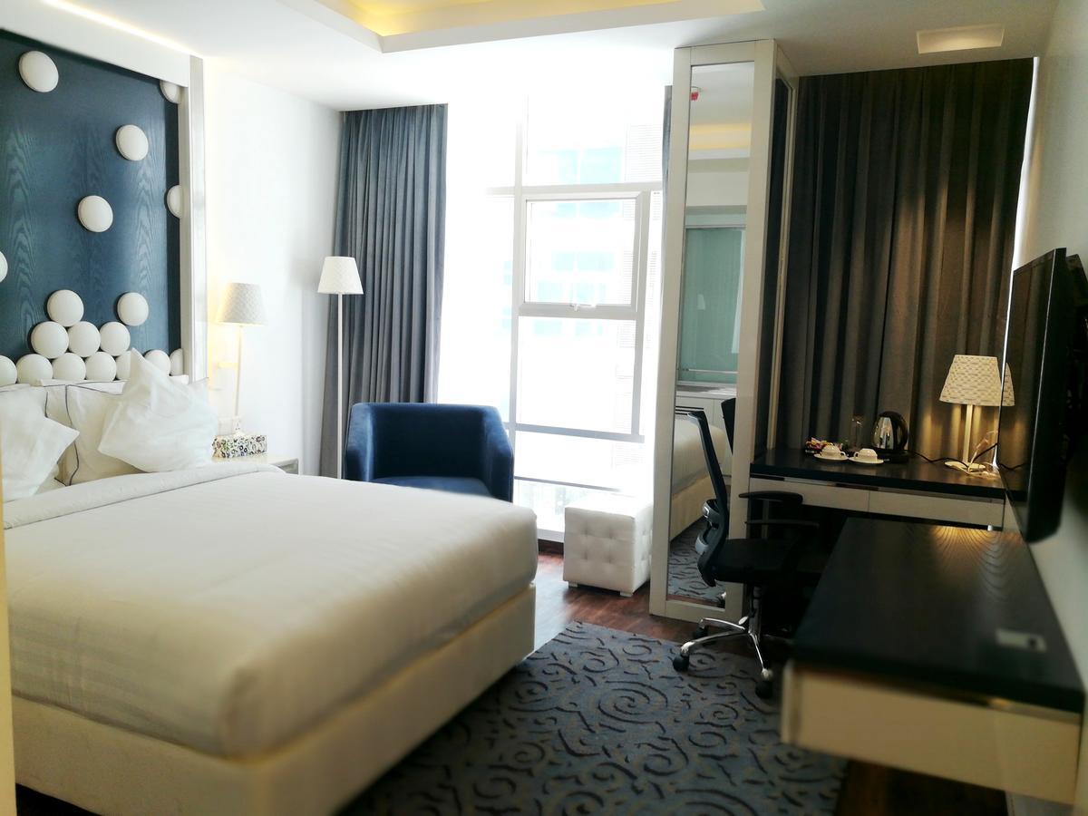 Grace 21 Smart Hotel Dhaka Bagian luar foto